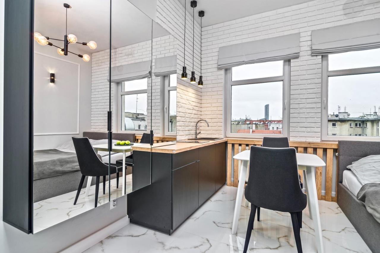 Neatspace - Ruska Center Apartman Wrocław Kültér fotó